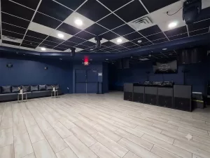 opal-hotel-nightclub-dance-floor-stage-area_w1200